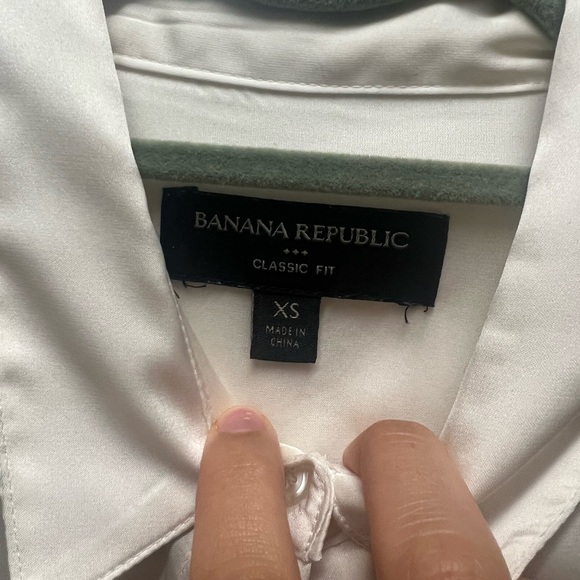 Satin button down blouse - Picture 4 of 4